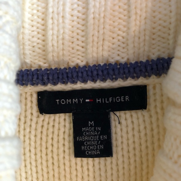 Tommy Hilfiger winter white sweater size M - Picture 8 of 8